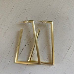 Kendra Scott Rectangle Gold Earrings